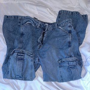 Cargo Jeans